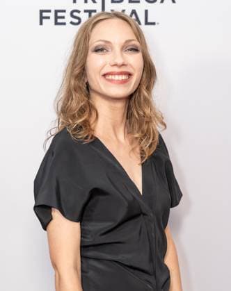 June 10, 2026, Bronx, New York, USA: Tavi Gevinson wearing dress by Jil Sander attends premiere of Act One during Tribeca Film Festival at Village East by Angelika in New York, NY on June 10, 2026. Bronx USA  - ZUMAr339 20260610_znp_r339_097 Copyright: xLevxRadinx