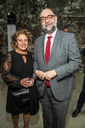 ABB LEOBAECK- Adriana Altaras und Michael Fischer bei der Verleihung des Leo-Baeck-Preises in den Wilhelm Studios am 10.06.2026 in Berlin Berlin Deutschland *** ABB LEOBAECK Adriana Altaras and Michael Fischer at the Leo Baeck Award Ceremony at Wilhelm Studios on 10 06 2026 in Berlin Berlin Germany