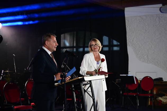 Dorota Barczyk und Gäste bei der Jubiläumsgala und Konzert im Schloss Leopoldshain Lagow anlässlich des 80-jährige Bestehen der künstlerischen Bildung in Zgorzelec, das 60-jährige Bestehen der staatlichen Musikschule des ersten Grades und das 40-jährige Jubiläum der staatlichen Musikschule des zweiten Grades der Staatliche Schule für Musik I und II st. im. Feliks Nowowiejski in Zgorzelec. Zgorzelec, Lagow, 10.06.2026 *** Dorota Barczyk and guests at the Jubilee Gala and Concert in Leopoldshain Castle Lagow on the occasion of the 80th anniversary of artistic education in Zgorzelec, the 60th anniversary of the State Music School of the First Degree and the 40th anniversary of the State Music School of the Second Degree of the Copyright: xMatthiasxWehnertx