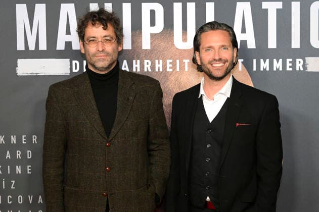 Kajetan Pisarovic und Ludek Tvrdy bei der Premiere des Kinofilms Manipulation im City Kino. München, 10.06.2026 *** Kajetan Pisarovic and Ludek Tvrdy at the premiere of the movie Manipulation at City Kino Munich, 10 06 2026 Foto:xR.xHeinex xFuturexImagex manipulation_6616