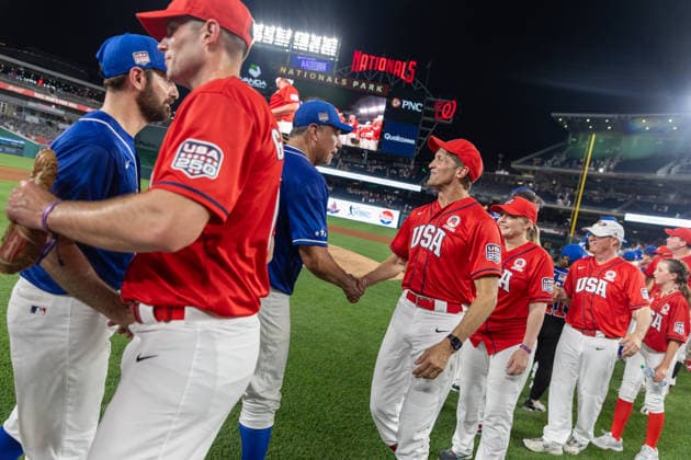 Congressional Baseball Game in Washington, DC WASHINGTON, DC, UNITED STATES - JUNE 10: Congressional Republicans and Democrats shake hands following the Congressional Baseball Game at Nationals Park in Washington, DC, United States, on June 10, 2026. Nathan Posner Anadolu Washington, DC United States. Editorial use only. Please get in touch for any other usage.  Copyright: x2026xAnadoluxNathanxPosnerx