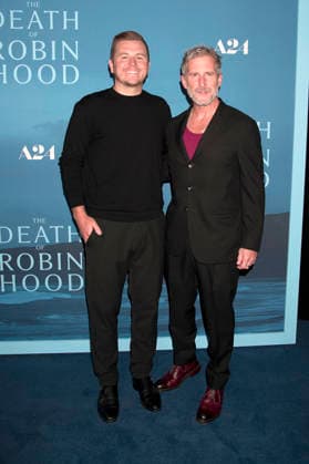 Andrew Swett und Aaron Ryder bei der Weltpremiere des Kinofilms The Death of Robin Hood im AMC Lincoln Square 13. New York, 10.06.2026 *** Andrew Swett and Aaron Ryder at the world premiere of the movie The Death of Robin Hood at AMC Lincoln Square 13 New York, 10 06 2026 Foto:xB.xHinex xFuturexImagex robin_6609