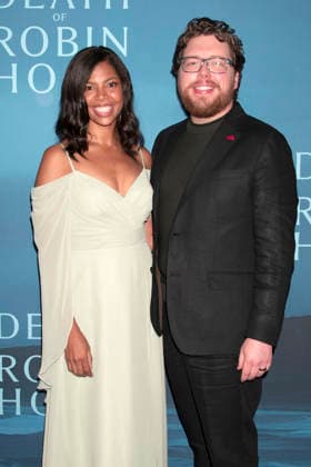 Urshula Edwards und Michael Sarnoski bei der Weltpremiere des Kinofilms The Death of Robin Hood im AMC Lincoln Square 13. New York, 10.06.2026 *** Urshula Edwards and Michael Sarnoski at the world premiere of the movie The Death of Robin Hood at AMC Lincoln Square 13 New York, 10 06 2026 Foto:xB.xHinex xFuturexImagex robin_6625