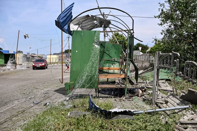 RECORD DATE NOT STATED Russians Hit Zaporizhzhia With KAB Bombs - Ukraine A public transport stop destroyed in a Russian strike with guided aerial bombs is seen in the settlement of Balabyne, Zaporizhzhia region, Ukraine, on June 7, 2026. Russian forces attacked the settlement with guided aerial bombs (KABs), which struck near the public transport stop. Three people were killed and at least five others were injured in the attack. Private homes were also damaged Photo by Dmytro Smolienko Ukrinform ABACAPRESS.COM Zaporizhzhia region Ukraine  Copyright: xSmoliyenkoxDmytro Ukrinform ABACAx