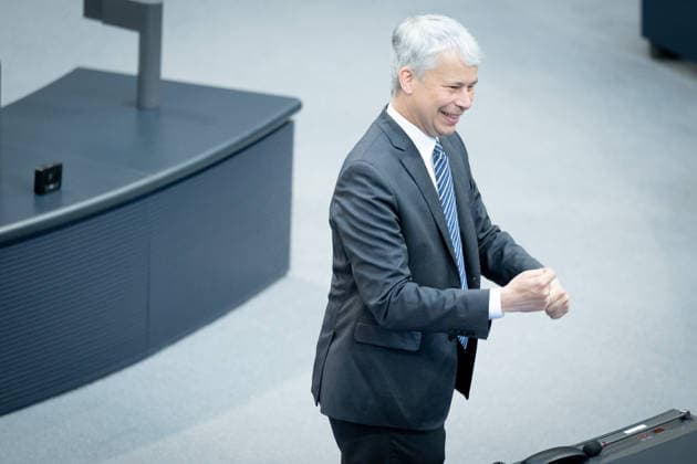 Bundestag, Steffen Bilger Reichstagsgebäude, Bundestag, Sitzungswoche, Steffen Bilger, Erster Parlamentarischer Geschäftsführer der CDU CSU-Bundestagsfraktion Berlin Berlin GER *** Bundestag, Steffen Bilger Reichstag building, Bundestag, session week, Steffen Bilger, First Parliamentary Secretary of the CDU CSU parliamentary group Berlin Berlin GER