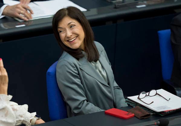 Berlin, Deutschland, 11.06.2026: Abgeordnete während der 83. Sitzung des Deutschen Bundestages im Plenarsaal des Reichstagsgebäudes. Foto: Katherina Reiche (Ministerin für Wirtschaft und Energie, CDU) *** Berlin, Germany, 11 06 2026 Members of Parliament during the 83rd session of the German Bundestag in the plenary chamber of the Reichstag building Photo Katherina Reiche Minister for Economic Affairs and Energy, CDU Copyright: HMBxMedia xMarcoxBader