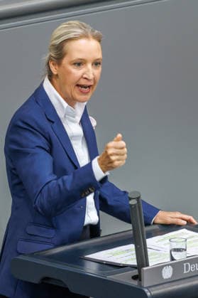 Bundestag Alice Weidel (AfD) im Deutschen Bundestag am 11.06.26 in Berlin. Berlin Berlin Deutschland Bundestag *** Bundestag Alice Weidel AfD in the German Bundestag on 11 06 26 in Berlin Berlin Berlin Germany Bundestag
