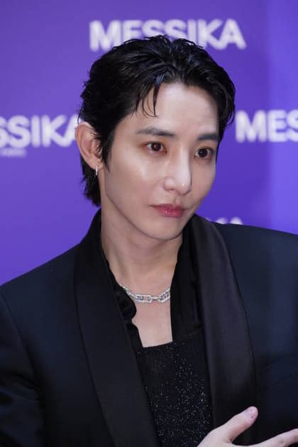 HONG KONG, CHINA - JUNE 11: South Korean Lee Soo-Hyuk attends the opening celebration of the Messika store at Harbour City in Tsim Sha Tsui on June 11, 2026 in Hong Kong, China.  Copyright: xVCGx 111647544889
