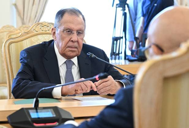 Russia Bahrain 9187706 11.06.2026 Russian Foreign Minister Sergey Lavrov attends a meeting with Bahraini Foreign Minister Abdullatif bin Rashid Al Zayani in Moscow, Russia. Kristina Solovyova Sputnik Moscow Russia  Copyright: xKristinaxSolovyovax