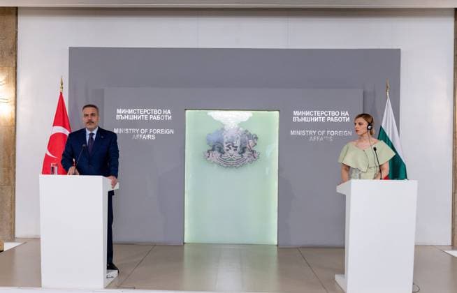 Turkish Foreign Minister Hakan Fidan in Sofia SOFIA, BULGARIA - JUNE 11: Turkish Foreign Minister Hakan Fidan (L) and Bulgarian Foreign Minister Velislava Petrova-Chamova (R) hold a press conference following their meeting in Sofia, Bulgaria on June 11, 2026. Murat Gok Anadolu Sofia Bulgaria. Editorial use only. Please get in touch for any other usage.  Copyright: x2026xAnadoluxMuratxGokx