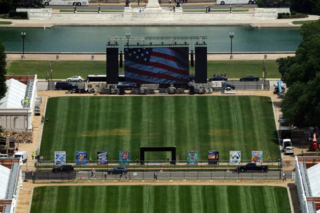 Washington DC June 10 : The National Mall will be home to a FIFA World Cup 2026 Fan Zone Viewing Party on June 10, 2026 Copyright: xmpi34x xMediaPunchx