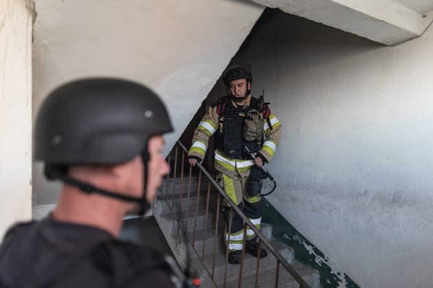 Firefighters respond after drone strike hits residential building in Druzhkivka DRUZHKIVKA, UKRAINE - JUNE 11: Ukrainian firefighters extinguish a fire, while under constant threat from drones, following a Russian drone strike on a residential building in Druzhkivka, Ukraine, on June 11, 2026. Diego Herrera Carcedo Anadolu Druzhkivka Ukraine. Editorial use only. Please get in touch for any other usage.  Copyright: x2026xAnadoluxDiegoxHerreraxCarcedox