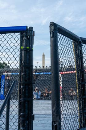 June 11, 2026, Washington, Dc, United States: Scenes from the Ulitmate Fighting Championship (UFC) arena on the South Lawn of the White House on June 11, 2026. The UFC will host the Freedom 250 fights on President TrumpÃ¢â‚¬â ¢s birthday on June 14, 2026. Washington United States - ZUMAl312 20260611_znp_l312_011 Copyright: xAndrewxLeydenx