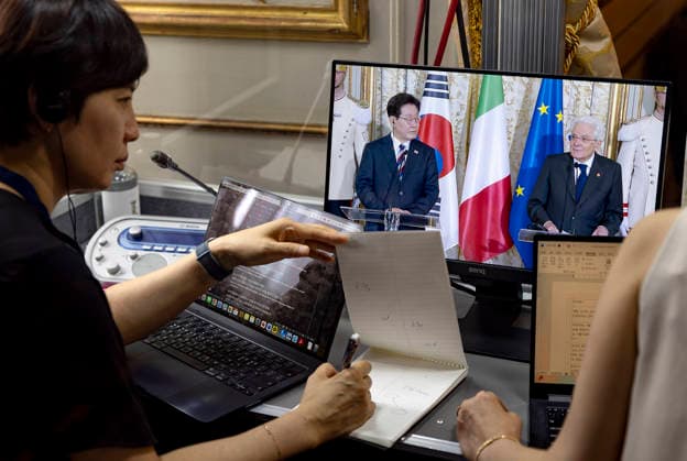 June 11, 2026, Rome, Rome, Italy: President Sergio Mattarella and President of the Republic of Korea Lee Jae Myung, during statements to the press, Rome, 11 06 2020 Rome Italy  - ZUMAa289 20260611_zia_a289_116 Copyright: xPaoloxGiandottix xAgfx