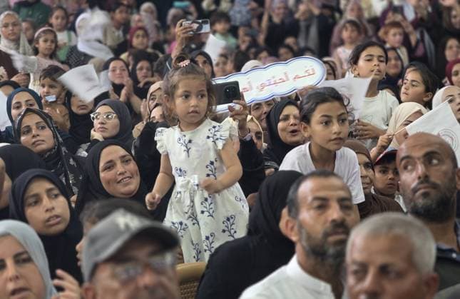 Mass wedding brings hope to displaced couples in Gaza Palestinian brides and grooms take part in the collective wedding ceremony Window of Hope in Khan Younis, southern Gaza Strip, on June 11, 2026. The event brought together dozens of displaced couples from the town of Khuza a, east of Khan Younis, as part of an initiative aimed at supporting newlyweds, easing social and economic burdens, and highlighting the community’s efforts to preserve moments of joy despite ongoing hardship. Photo by Tariq Mohammad APA Images Khan Yunis Gaza Strip Palestinian Territory 110626_Khan_Yunis_TM_01(14) Copyright: xapaimagesxTariqxMohammad xapaimagesx