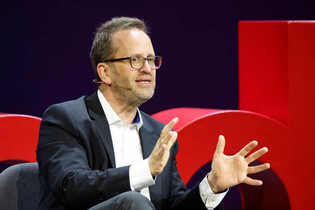 Klaus Wolfgang Müller beim BDEW Kongress 2026 in der Station . Berlin, 11.06.2026 *** Klaus Wolfgang Müller at the BDEW Congress 2026 in the Berlin Station, 11 06 2026 Foto:xR.xSchmiegeltx xFuturexImagex bdew_6608