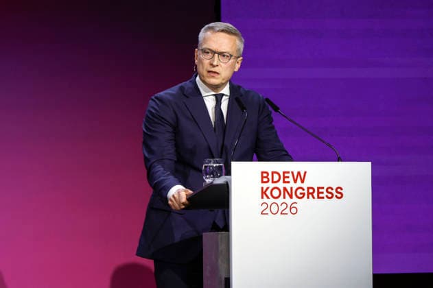 Karsten Wildberger beim BDEW Kongress 2026 in der Station . Berlin, 11.06.2026 *** Karsten Wildberger at the BDEW Congress 2026 in the Berlin Station, 11 06 2026 Foto:xR.xSchmiegeltx xFuturexImagex bdew_6621