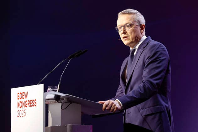 Karsten Wildberger beim BDEW Kongress 2026 in der Station . Berlin, 11.06.2026 *** Karsten Wildberger at the BDEW Congress 2026 in the Berlin Station, 11 06 2026 Foto:xR.xSchmiegeltx xFuturexImagex bdew_6632