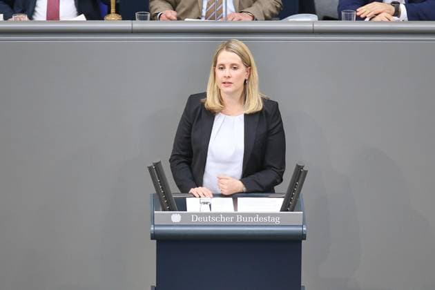 Berlin, Deutschland, 11.06.2026: Deutscher Bundestag: 83. Bundestagssitzung: Bundesministerin für Wohnen, Stadtentwicklung und Bauwesen Verena Hubertz (SPD) *** Berlin, Germany, 11 06 2026 German Bundestag 83 Bundestag session Federal Minister of Housing, Urban Development and Building Verena Hubertz SPD Copyright: xdtsxNachrichtenagenturx dts_122499