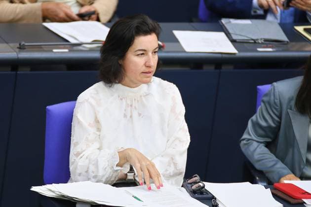 Berlin, Deutschland, 11.06.2026: Deutscher Bundestag: 83. Bundestagssitzung: Bundesministerin für Forschung, Technologie und Raumfahrt Dorothee Bär (CSU) *** Berlin, Germany, 11 06 2026 German Bundestag 83 Bundestag session Federal Minister of Research, Technology and Space Dorothee Bär CSU Copyright: xdtsxNachrichtenagenturx dts_122514