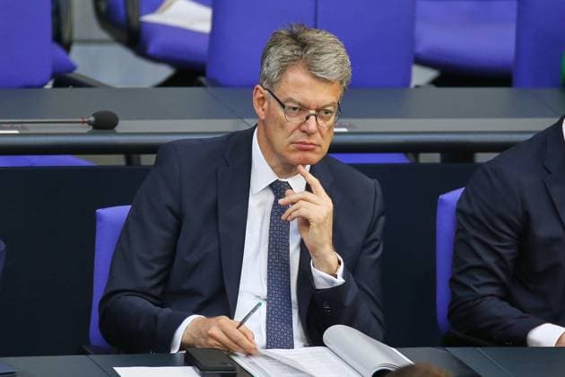 Berlin, Deutschland, 11.06.2026: Deutscher Bundestag: 83. Bundestagssitzung: Bundesminister für Verkehr Patrick Schnieder (CDU) *** Berlin, Germany, 11 06 2026 German Bundestag 83 Bundestag session Federal Minister for Transport Patrick Schnieder CDU Copyright: xdtsxNachrichtenagenturx dts_122578