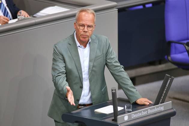 Berlin, Deutschland, 11.06.2026: Deutscher Bundestag: 83. Bundestagssitzung: Matthias Miersch, SPD *** Berlin, Germany, 11 06 2026 German Bundestag 83 Bundestag session Matthias Miersch, SPD Copyright: xdtsxNachrichtenagenturx dts_122588