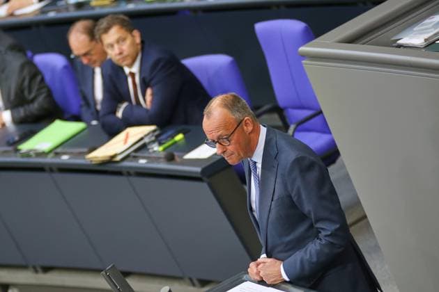 Berlin, Deutschland, 11.06.2026: Deutscher Bundestag: 83. Bundestagssitzung: Bundesminister des Innern Alexander Dobrindt (CSU), Bundesminister der Finanzen Lars Klingbeil (SPD), Bundeskanzler Friedrich Merz (CDU) *** Berlin, Germany, 11 06 2026 German Bundestag 83 Bundestag session Federal Minister of the Interior Alexander Dobrindt CSU , Federal Minister of Finance Lars Klingbeil SPD , Federal Chancellor Friedrich Merz CDU Copyright: xdtsxNachrichtenagenturx dts_122601