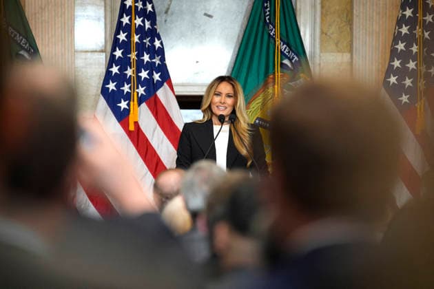 Melania Trump on Fostering the Future Accounts - Washington US First lady Melania Trump launches Fostering the Future Accounts during an event at the Treasure Department in Washington on June 11, 2026. Photo by Yuri Gripas ABACAPRESS.COM Washington DC United States  Copyright: xGripasxYuri ABACAx