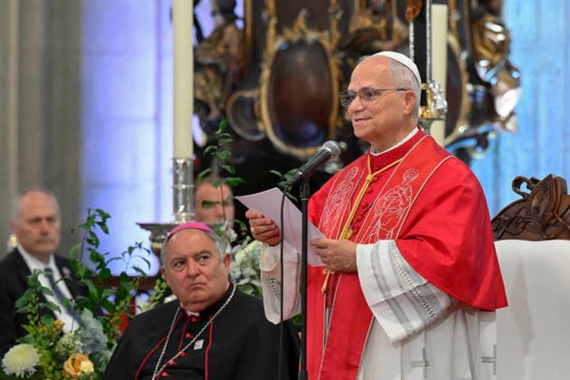 IPA85581536 - Spain, Vatican, June 11, 2026: Pope Leo XIV greets people during a meeting with bishops, priests, deacons, religious, seminarians, and pastoral workers in the Cathedral of Saint Anne in Las Palmas on the Canary Island of Gran Canaria, a place accustomed to the arrival of migrants,Photograph by VATICAN MEDIA Catholic Press Photo  Copyright: xVATICANxMEDIA CPPx xVATICANxMEDIA CPPx 85581536