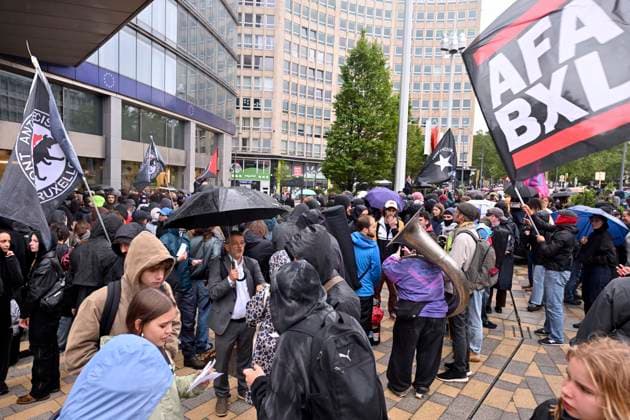 Antifa Protest Against Rassemblement National BRUSSELS, BELGIUM - JUNE 11: The anti-fascist movement Antifa is protesting against the visit of Jordan Bardella, the leader of France s Rassemblement National, who is coming to the Flemish Parliament at the invitation of Vlaams Belang.on June 11, 2026 in Brussels, Belgium, 11 06 2026 Brussels Belgium  Copyright: xBertxVanxDenxBrouckex