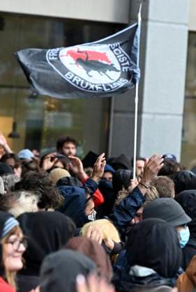 Antifa Protest Against Rassemblement National BRUSSELS, BELGIUM - JUNE 11: The anti-fascist movement Antifa is protesting against the visit of Jordan Bardella, the leader of France s Rassemblement National, who is coming to the Flemish Parliament at the invitation of Vlaams Belang.on June 11, 2026 in Brussels, Belgium, 11 06 2026 Brussels Belgium  Copyright: xBertxVanxDenxBrouckex