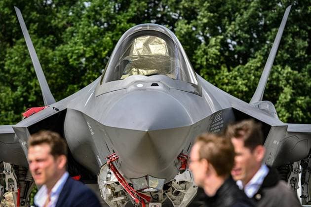 Internationale Luftfahrtausstellung ILA - Berliner Betriebe stellen aus ** NUR FÜR REDAKTIONELLE ZWECKE ** EDITORIAL USE ONLY **<p>Internationale Luftfahrtausstellung ILA - Berliner Betriebe stellen aus, fotografiert am 11.06.2026 in Berlin. Berlin Berlin Berlin Copyright: MaurizioxGambarini *** International Air Show ILA Berlin companies exhibit FOR EDITORIAL PURPOSES ONLY EDITORIAL USE ONLY p International Air Show ILA Berlin companies exhibit, photographed on 11 06 2026 in Berlin Berlin Berlin Berlin Copyright MaurizioxGambarini Copyright: MaurizioxGambarini doc868t8ecuiysut7qifcy ,EDITORIAL USE ONLY