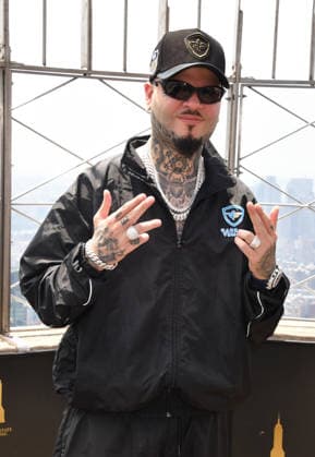 NEW YORK, NY- JUNE 11: Farruko lights the Empire State Building to celebrate the 2026 National Puerto Rican Day Parade on June 11, 2026 in New York City. Copyright: xmpi099 MediaPunchx