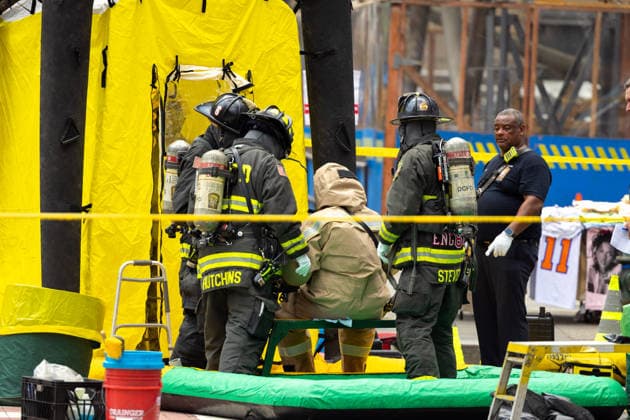 June 11, 2026, Washington, D.C, USA: First responders investigate a reported suspicious item at the intersection of 23rd Street and I Street NW. Washington USA  - ZUMAs298 20260611_zsp_s298_001 Copyright: xCalvinxStewartx