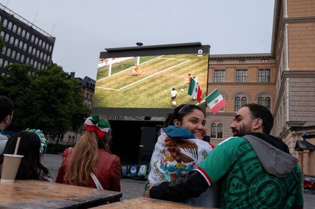 June 11, 2026, Stockholm, Stockholm County, Sweden: Football fans gather in central Stockholm, Sweden, on June 11, 2026, to watch the opening match of the 2026 FIFA World Cup between Mexico and South Africa. Members of the Mexican diaspora and other supporters attended the public viewing event organized by the Mexican Embassy in Sweden, creating a festive atmosphere ahead of the tournament opener. Stockholm Sweden  - ZUMAa136 20260611_zap_a136_001 Copyright: xJoelxLindhex