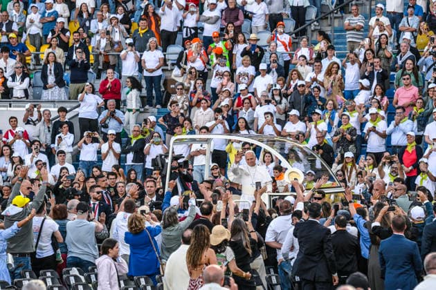 June 11, 2026, Gran Canaria: Pope Leo XIV celebrates the holy mass at the Gran Canaria Stadium during his apostolic journey to Spain, 11 June 2026. ANSA CIRO FUSCO. Gran Canaria  - ZUMAa110 20260611_zaf_a110_065 Copyright: xCiroxFuscox