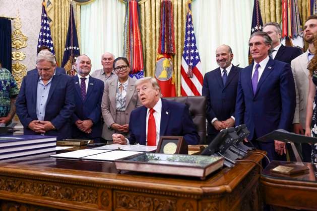 US President Donald Trump signs proclamation on commercial fishing US President Donald Trump speaks to reporters about restoring commercial fishing access to areas of the Pacific during a signing ceremony in the Oval Office of the White House in Washington, DC, USA, 11 June 2026. WASHINGTON DC United States  Copyright: xPool ABACAx