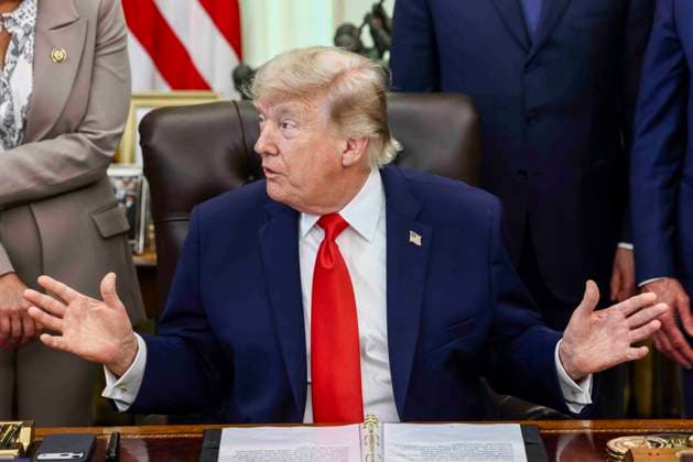 US President Donald Trump signs proclamation on commercial fishing US President Donald Trump speaks to reporters about restoring commercial fishing access to areas of the Pacific during a signing ceremony in the Oval Office of the White House in Washington, DC, USA, 11 June 2026. WASHINGTON DC United States  Copyright: xPool ABACAx