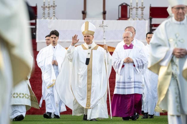 Pope Leo XIV presides the multitudinous Holy Mass in Las Palmas de Gran Canaria Pope Leo XIV during the celebration of the multitudinous Holy Mass, on June 11, 2026, in Las Palmas de Gran Canaria, Canary Islands Spain This Eucharist marks the first time a pontiff officially visits the Canary Islands and brings together more than 46,000 accredited faithful at the Gran Canaria Stadium as the main event of his apostolic journey 11 JUNE 2026 POPE MASS CANARY ISLANDS STADIUM VISIT PAPAL POOL Alejandro Barrosa Las Palmas de Gran Canaria Cana Las Palmas de Gran Canaria Cana Espana  Copyright: xAlejandroxBarrosax xACFIx xEuropx 7589982