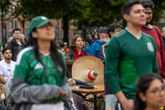 June 11, 2026, Stockholm, Sweden: Football fans gather in central Stockholm, Sweden, on June 11, 2026, to watch the opening match of the 2026 FIFA World Cup between Mexico and South Africa. The public viewing event attracted members of the Mexican community and football supporters who came together to celebrate the start of the tournament. Sweden  - ZUMAa136 20260611_zap_a136_006 Copyright: xJoelxLindhex