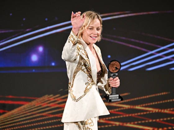 IPA85589138 - Taormina, 72nd Taormina Film Fest 2026 Night 2, Awards Ceremony Pictured: Abbie Cornish  Copyright: xMaurizioxD avanzox xDxAvanzo Mangiarottix 85589138