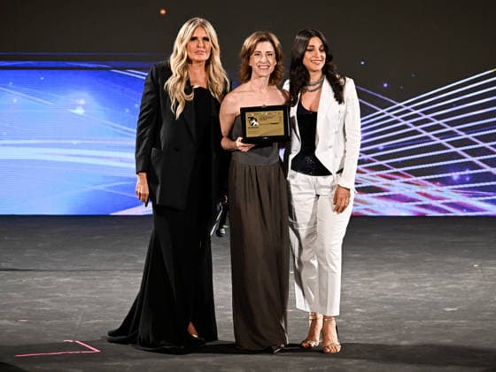IPA85589157 - Taormina, 72nd Taormina Film Fest 2026 Night 2, Awards Ceremony Pictured: Tiziana Rocca, Fernanda Torres, Donatella Finocchiaro  Copyright: xMaurizioxD avanzox xDxAvanzo Mangiarottix 85589157