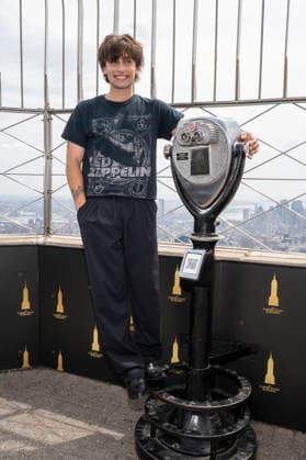 June 11, 2026, New York, New York, USA: JOHNNY ORLANDO visits the Empire State Building in New York to celebrate the release of his new album, Songs for Young Lovers. 11 June 2026 New York USA - ZUMAa265 20260611_zep_a265_034 Copyright: xEricxAcquayex
