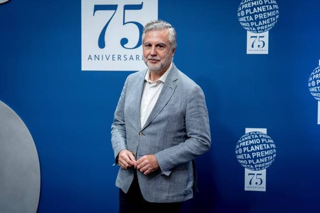 Gala commemorating the 75th Anniversary of the Planeta Prize in Madrid Carlos Alsina during the institutional act of the 75th Anniversary of the Planeta Prize, at the Palacio de Cibeles, on June 11, 2026, in Madrid Spain This literary meeting, under the presidency of the publisher José Creuheras, reviews the history of the award and of Grupo Planeta, created in 1949, and its role in promoting literature in Spanish, will review the history of the award and of Grupo Planeta, created in 1949, and its role in the promotion of literature in Spanish. During the gala, tribute will be paid to the winners of the award and to the works that have marked the history of the event A Pé MADRID Espana MADRID Espana Espana Espana  Copyright: xA.xPÃ rezxMecax 7590700