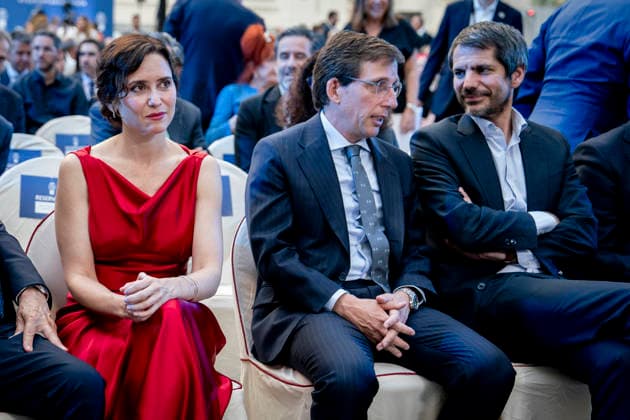 Gala commemorating the 75th Anniversary of the Planeta Prize in Madrid The president of the Community of Madrid, Isabel Díaz Ayuso, the Mayor of Madrid, José Luis Martínez Almeida and the Minister of Culture, Ernest Urtasun during the institutional act of the 75th Anniversary of the Planeta Prize, at the Palacio de Cibeles, on June 11, 2026, in Madrid Spain This literary event, chaired by publisher José Creuheras, reviews the history of the award and of Grupo Planeta, created in 1949, and its role in the promotion of literature in Spanish During the gala, tribute is paid to the winners of the award and to the works that have marked the history of the contest A Pé MADRID Espana MADRID Espana Espana Espana  Copyright: xA.xPÃ rezxMecax 7590724
