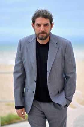 40th Cabourg Film Festival Day 2 FC Damien Bonnard attends the Jury photocall during Day Two of the 40th Cabourg Film Festival on June 11, 2026 in Cabourg, France. Photo by Franck Castel ABACAPRESS.COM Cabourg  Copyright: xCastelxFranck ABACAx