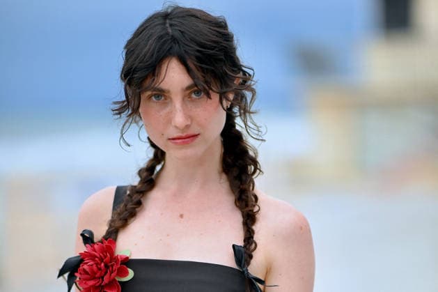 40th Cabourg Film Festival Day 2 FC Salome Rose Stein attends the LÉcologie des sentiments photocall during Day Two of the 40th Cabourg Film Festival on June 11, 2026 in Cabourg, France. Photo by Franck Castel ABACAPRESS.COM Cabourg  Copyright: xCastelxFranck ABACAx