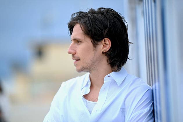 40th Cabourg Film Festival Day 2 FC Abraham Wapler attends the LÉcologie des sentiments photocall during Day Two of the 40th Cabourg Film Festival on June 11, 2026 in Cabourg, France. Photo by Franck Castel ABACAPRESS.COM Cabourg  Copyright: xCastelxFranck ABACAx