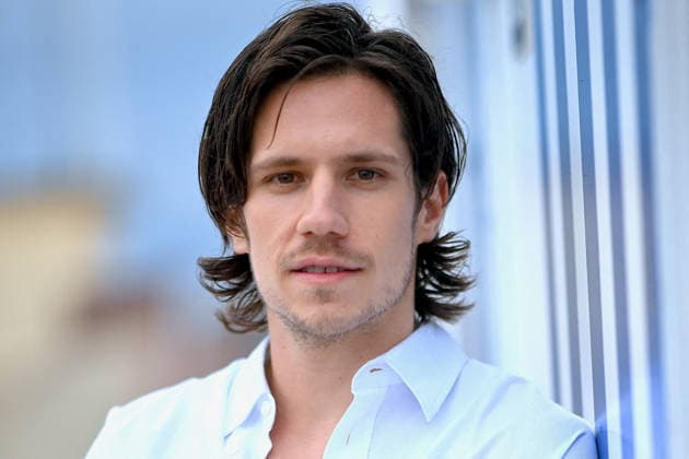 40th Cabourg Film Festival Day 2 FC Abraham Wapler attends the LÉcologie des sentiments photocall during Day Two of the 40th Cabourg Film Festival on June 11, 2026 in Cabourg, France. Photo by Franck Castel ABACAPRESS.COM Cabourg  Copyright: xCastelxFranck ABACAx