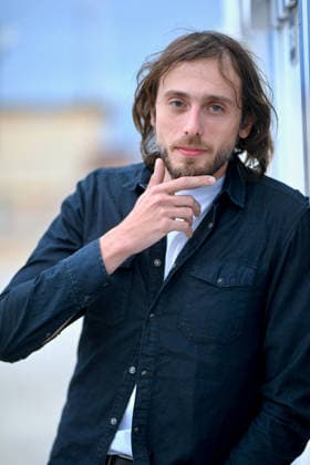 40th Cabourg Film Festival Day 2 FC Andranic Manet attends the L’Écologie des sentiments photocall during Day Two of the 40th Cabourg Film Festival on June 11, 2026 in Cabourg, France. Photo by Franck Castel ABACAPRESS.COM Cabourg  Copyright: xCastelxFranck ABACAx